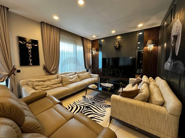 دوبلكس واسع على البحر في مجمع متميز-لخبراء مستوى معيشة مرتفع