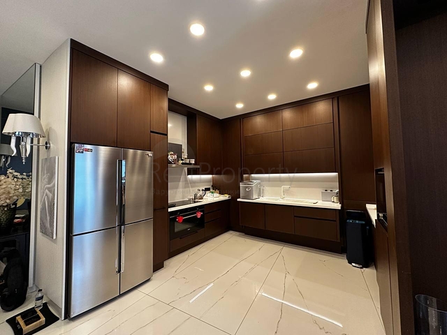 دوبلكس واسع على البحر في مجمع متميز-لخبراء مستوى معيشة مرتفع