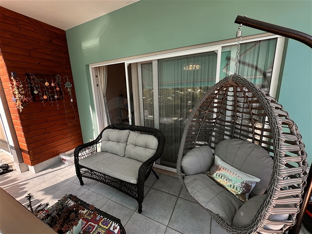 شقة مفروشة واسعة للعيش في وسط أوبا