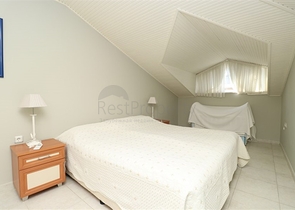 شقة دوبلكس مفروشة 3 + 1 مع تراس واسع في وسط ألانيا