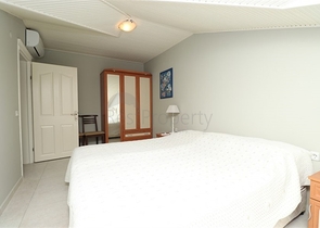 شقة دوبلكس مفروشة 3 + 1 مع تراس واسع في وسط ألانيا