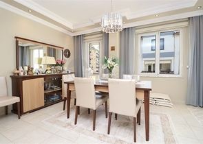 شقة دوبلكس مفروشة 3 + 1 مع تراس واسع في وسط ألانيا