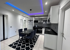 شقة مفروشة مريحة بالقرب من البحر في منطقة كيستيل الخضراء