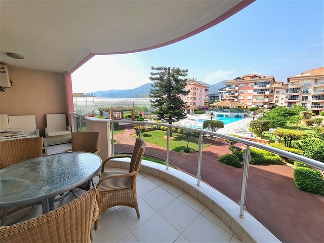 شقة مريحة ذات تصميم واسع في منطقة أوبا الخلابة