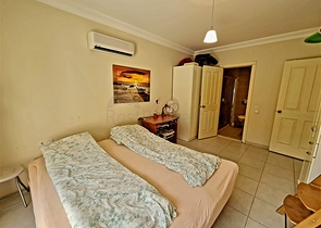 شقة مريحة ذات تصميم واسع في منطقة أوبا الخلابة