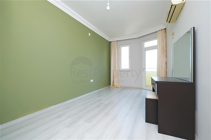 شقة 2+1 في منطقة شاطئ كليوباترا-وسط ألانيا وعلى مسافة قريبة من البحر