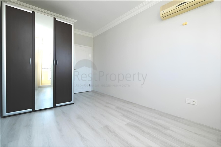 شقة 2+1 في منطقة شاطئ كليوباترا-وسط ألانيا وعلى مسافة قريبة من البحر