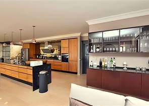 فيلا فاخرة 5 + 2 مطلة على البحر في وسط ألانيا-الخصوصية والراحة والرفاهية في مكان واحد