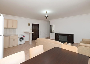 شقة مريحة 2 + 1 في وسط كليوباترا-على مسافة قريبة من الشاطئ وراحة الحياة الحضرية