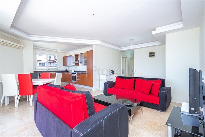 شقة فسيحة 2 + 1 في مجمع جيد الصيانة في منطقة سيكجيلي-الراحة والراحة مدى الحياة