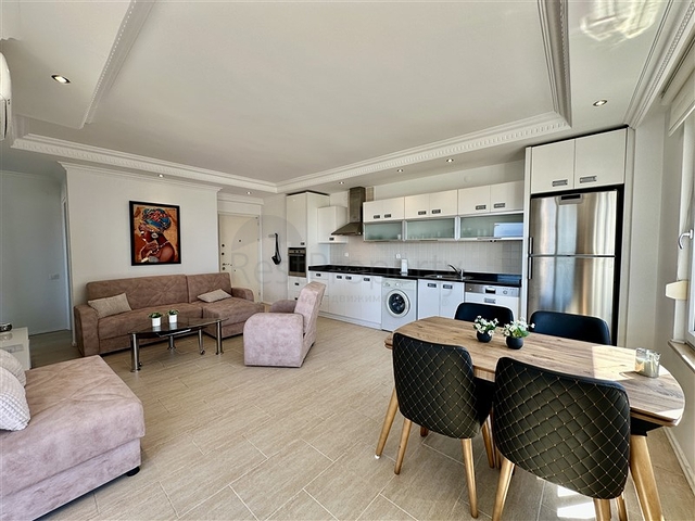 شقة مريحة مفروشة 1 + 1 مع إطلالات بانورامية في منطقة سيكجيلي