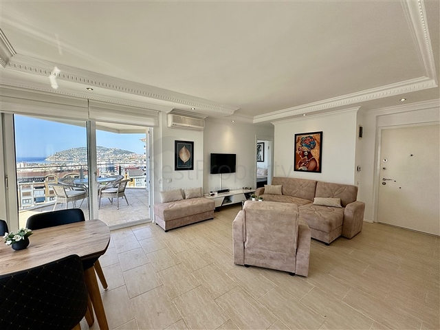 شقة مريحة مفروشة 1 + 1 مع إطلالات بانورامية في منطقة سيكجيلي