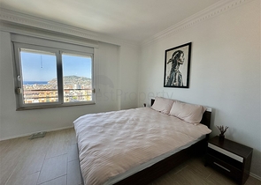 شقة مريحة مفروشة 1 + 1 مع إطلالات بانورامية في منطقة سيكجيلي