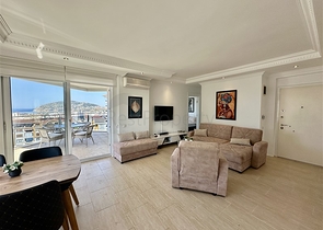 شقة مريحة مفروشة 1 + 1 مع إطلالات بانورامية في منطقة سيكجيلي