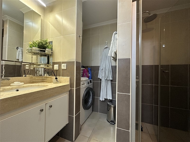 شقة مريحة مفروشة 1 + 1 في منطقة جيكجيلي المرموقة 