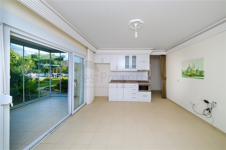 شقة مريحة وحديثة في مجمع مرموق