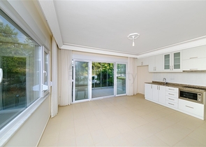 شقة مريحة وحديثة في مجمع مرموق