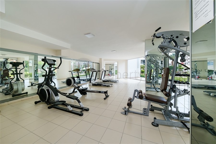 شقة فسيحة ومريحة في مجمع مرموق