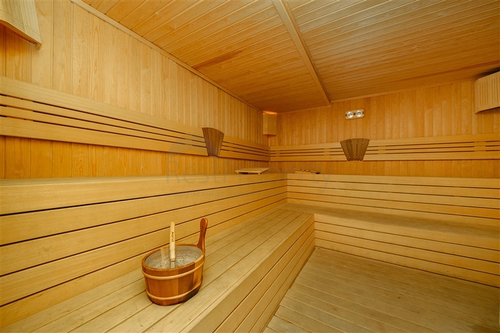 شقة فسيحة ومريحة في مجمع مرموق