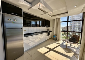 شقة مريحة 1 + 1 في مجمع سكني مع بنية تحتية غنية