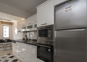 شقة فسيحة مفروشة 2 + 1 على بعد 350 متر من شاطئ كليوباترا الشهير