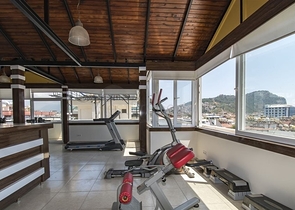 شقة فسيحة مفروشة 2 + 1 على بعد 350 متر من شاطئ كليوباترا الشهير