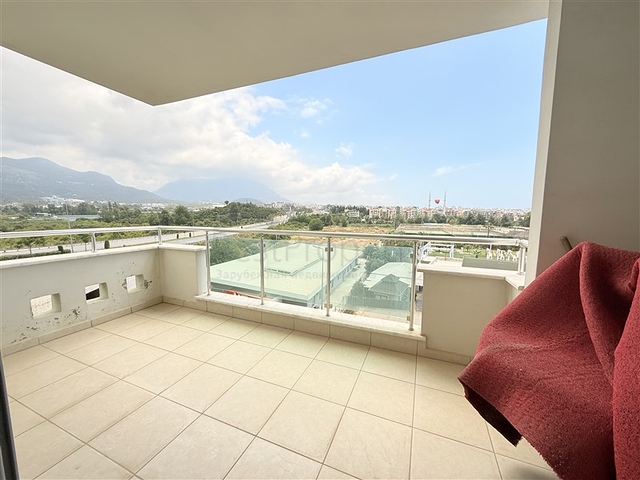 شقة فسيحة 1 + 1 مع أثاث كامل وبنية تحتية غنية في سيكجيلي