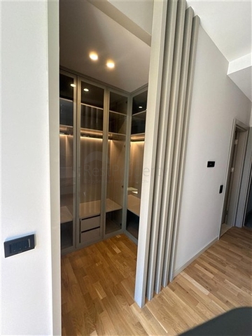 نقدم شقة فاخرة في أرقى منطقة في أنطاليا / كونيالتي