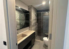 نقدم شقة فاخرة في أرقى منطقة في أنطاليا / كونيالتي