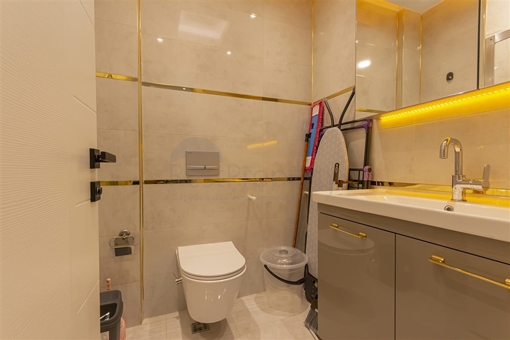 شقة حديثة على بعد خطوة واحدة من البحر-الراحة والأناقة في محمودلار