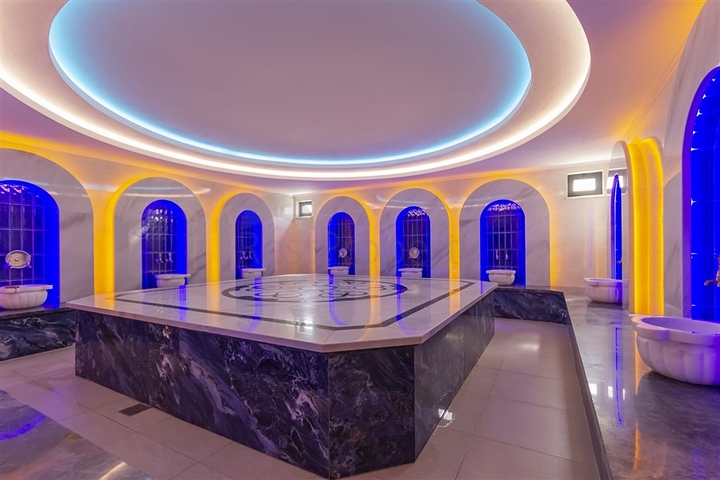 شقة حديثة على بعد خطوة واحدة من البحر-الراحة والأناقة في محمودلار