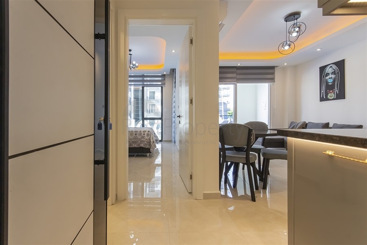 شقة حديثة على بعد خطوة واحدة من البحر-الراحة والأناقة في محمودلار