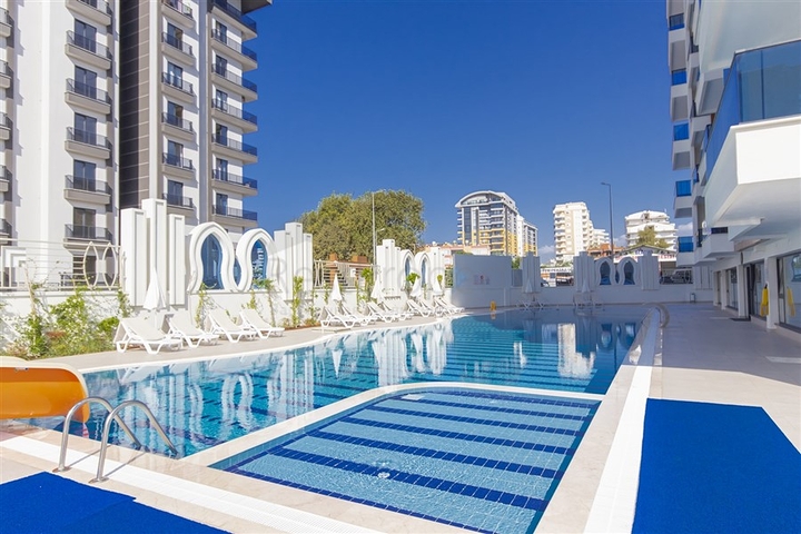 شقة حديثة على بعد خطوة واحدة من البحر-الراحة والأناقة في محمودلار