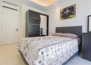 شقة حديثة على بعد خطوة واحدة من البحر-الراحة والأناقة في محمودلار