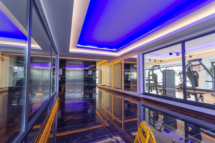 شقة أنيقة مع بنية تحتية كاملة في وسط محمودلار