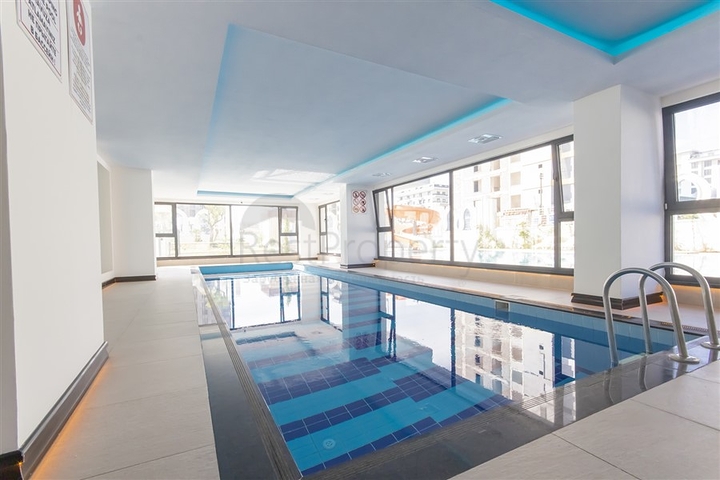 شقة أنيقة مع بنية تحتية كاملة في وسط محمودلار