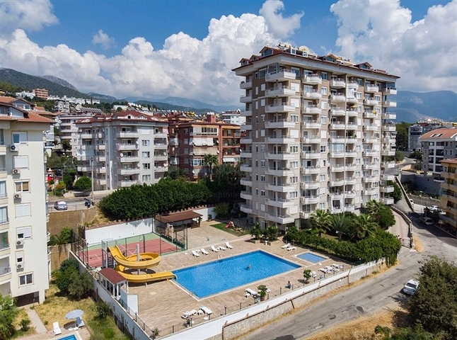 شقة مريحة 1 + 1 في مجمع سكني حديث مع بنية تحتية غنية