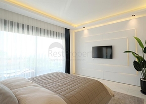 فيلا حديثة مع إطلالة بانورامية على البحر في ألانيا