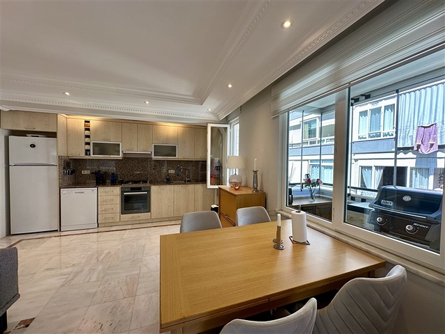 شقة مفروشة مريحة في منطقة أوبا-على بعد 400 متر فقط من البحر