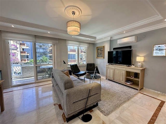 شقة مفروشة مريحة في منطقة أوبا-على بعد 400 متر فقط من البحر