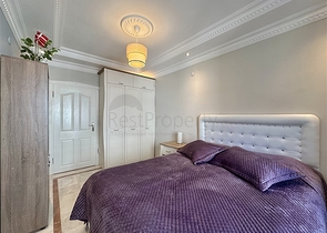 شقة مفروشة مريحة في منطقة أوبا-على بعد 400 متر فقط من البحر