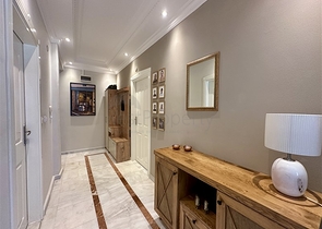 شقة مفروشة مريحة في منطقة أوبا-على بعد 400 متر فقط من البحر