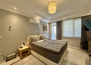 شقة مفروشة مريحة في منطقة أوبا-على بعد 400 متر فقط من البحر