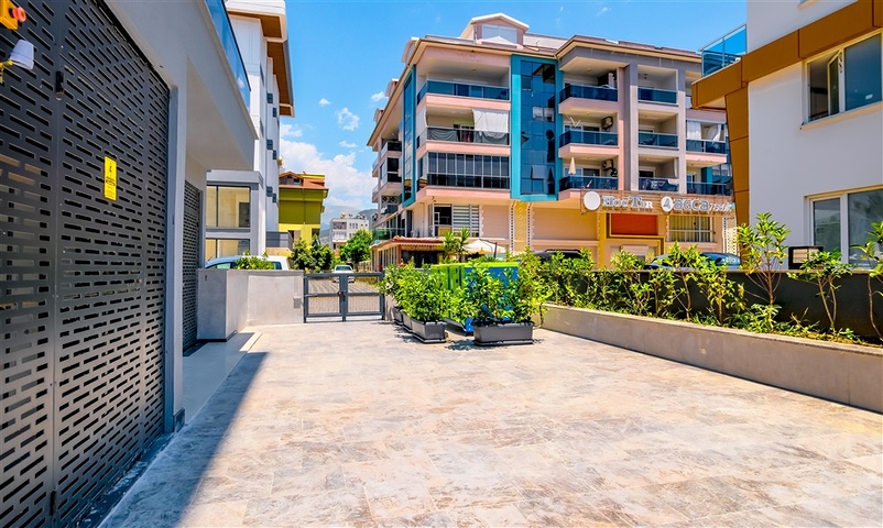 شقة حديثة على البحر ، محاطة بالسلام والراحة