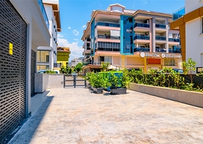 شقة حديثة على البحر ، محاطة بالسلام والراحة