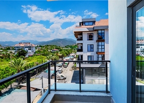 شقة حديثة على البحر ، محاطة بالسلام والراحة