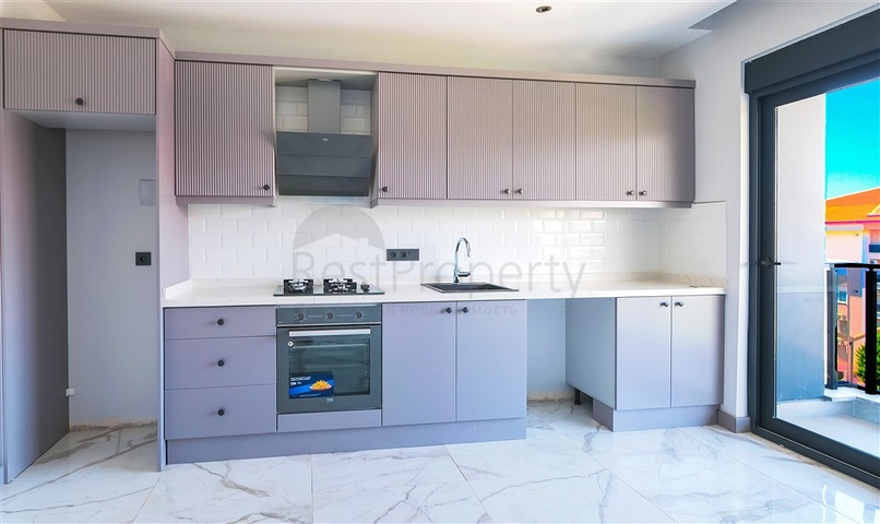 بنتهاوس على البحر مع تراسات واسعة وإطلالات بانورامية