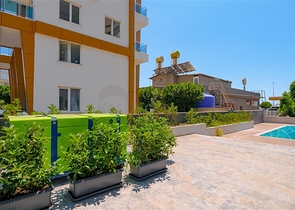 بنتهاوس على البحر مع تراسات واسعة وإطلالات بانورامية