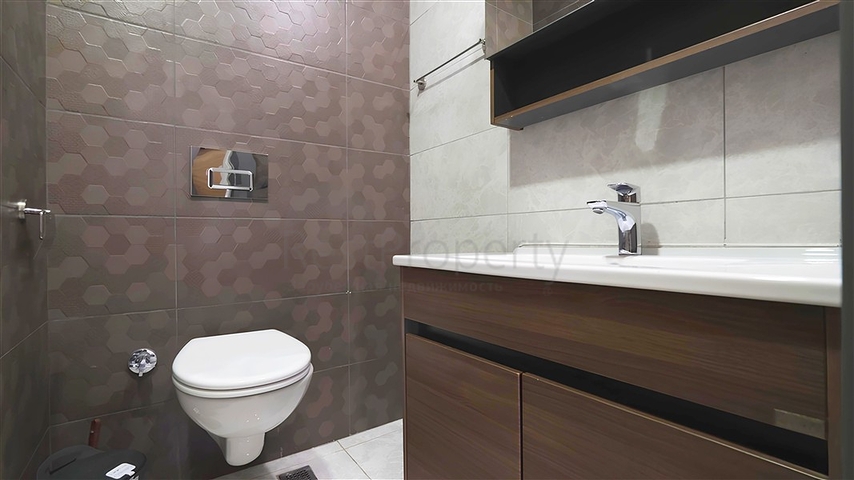 2 + 1 بنتهاوس مع تراس في مجمع حديث في منطقة أوبا