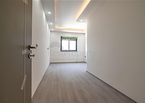 دوبلكس واسع 3 + 1 بالقرب من البحر في قلب غازيباسي